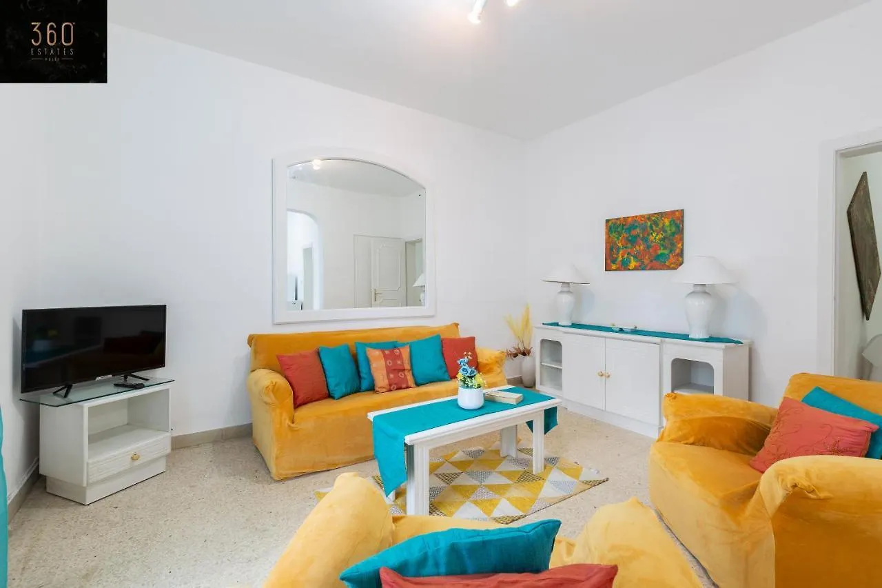 A Comfy Seafront 1Br Apt, In Tower Road In Sliema By 360 Estates